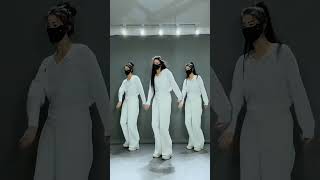 Three Girls Dancing Up By Inna