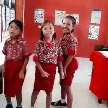 Joget lagu 'indahnya pemandangan'ngeriii😆😆