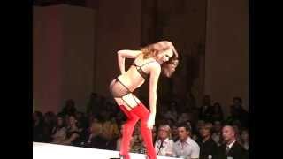 Rosemount Fashion Week (FFM Season 8 ep13) Rosemount Fashion Week (FFM Season 8 ep13)