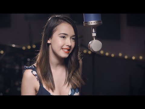 Despacito -  Luis Fonsi ft.Daddy Yankee (French Version | Version Française by Chloé - COVER )
