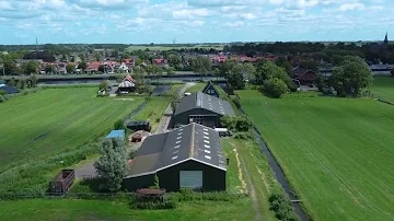 Kanaalweg 25 B Landsmeer,  woonhuis met stallen en land