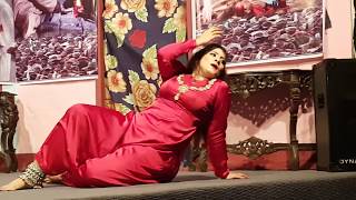 ZoYa Ch   Tun Tun Ek Tara Bole  New stag mujra