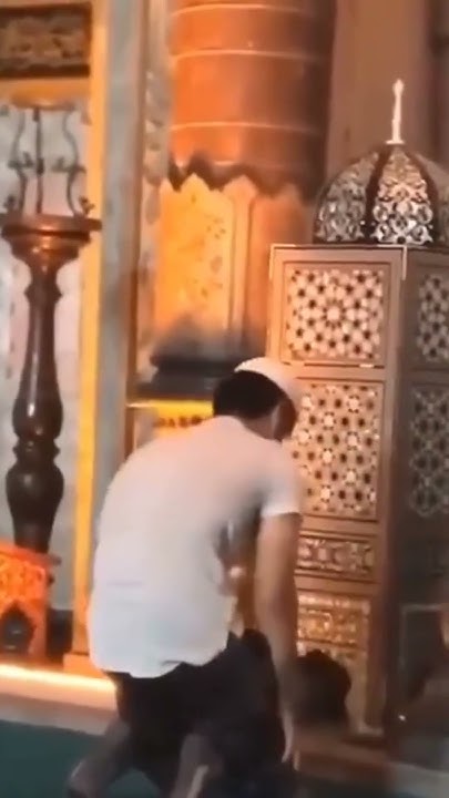 Мусульманин без ног делает Намаз | Какое у вас оправдание не делать ...