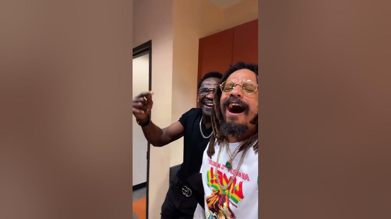 Rohan Marley back stage listening to “Praise Jah In The Moonlight” by YG Marley #bobmarley #ygmarley