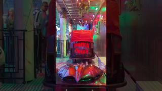 Kermis-spookhuis Phantom Manor on-ride POV