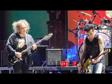 @thecure Opening of New Orleans Show with "Alone" May 10, 2023