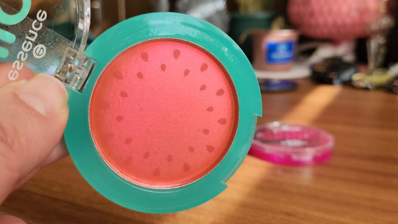 Essence watermelon lip&cheek, W7 powder blush