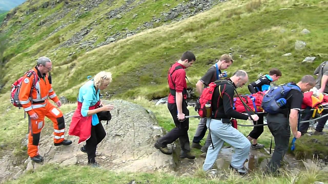 lamrt rescue on tongue ghyll grasmere