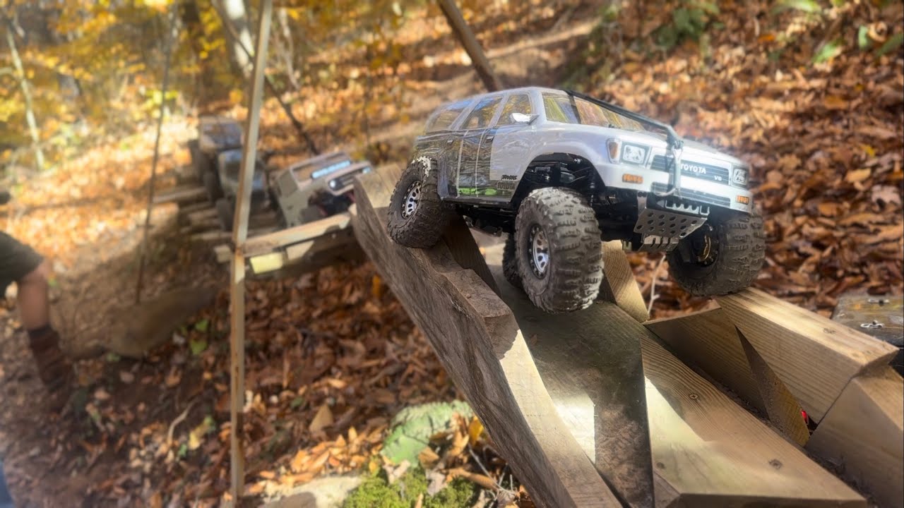 The RC crawlin playground - YouTube