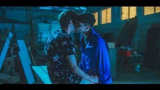 Prisma season 2 Andrea & Daniele First Kiss