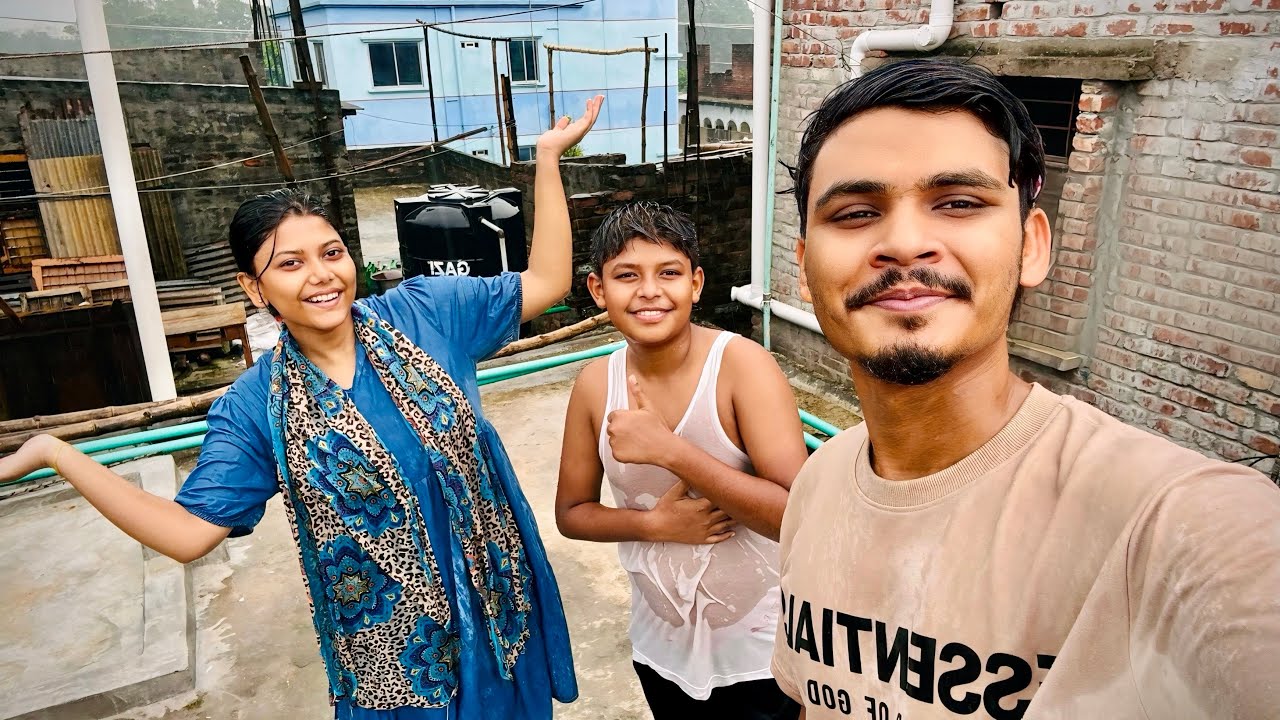 সবাই মিলে বৃষ্টিতে ভিজে ফল চুরি করলাম 😂| We stole fruits | Gang Unknown Again