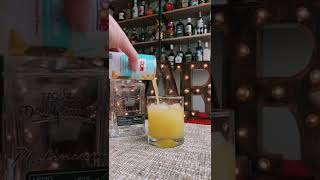 Easy Cocktail " Tequila and Pineapple Juice"