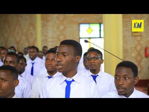 TUJE IWAWE NYIR INGOMA II ABASEMINARI BARIRIMBIYE NEZA ABITABIRIYE URUGENDO NYOBOKAMANA I KIBEHO