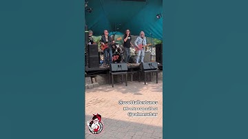 Scott Allen at Front Row Paul Fest  (borrowed from Girl at the Rock Show)