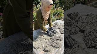 DIY Concrete Flower Bird Feeder Tutorial #How #viral #diy #craft