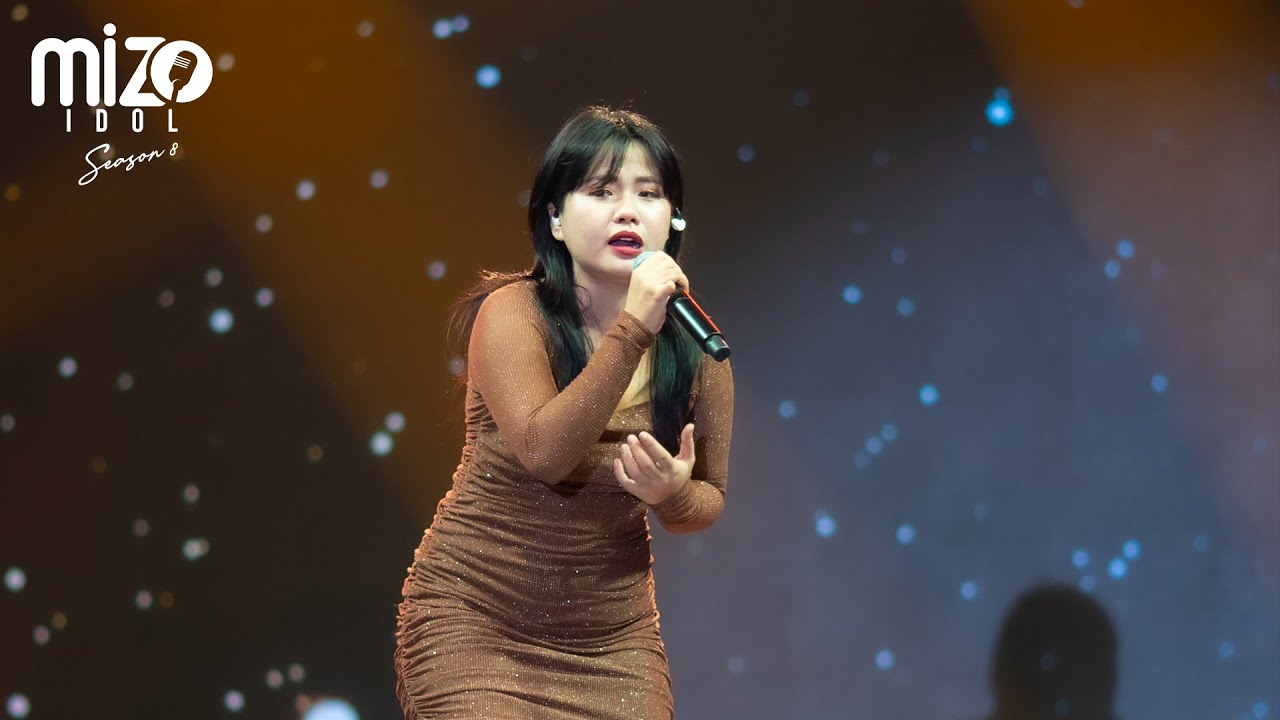 DONITA ZORINSANGI - ROSE PARI