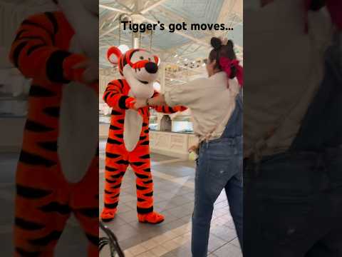 Tigger dancing in an empty Crystal Palace #disney #tigger #disneymagic #magicalmoments thumbnail