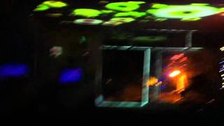 Modul8 + madmapper + MacPro + proyector Sanyo 4000 ansi + DEPARTAMENTO = algo MAS bonito