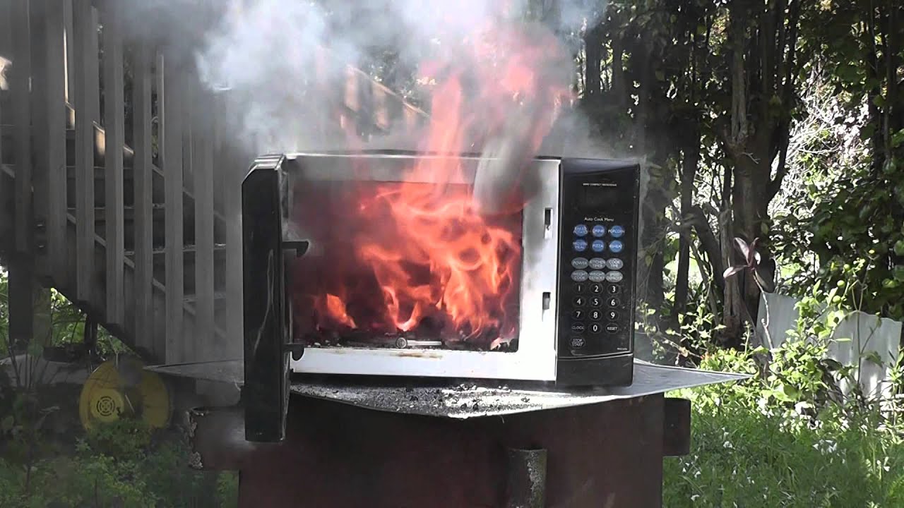 Microwave explodes - slow motion ¼ speed - YouTube
