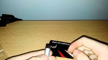 2-in-1 Mini Sliver Keychain 5mw Red Laser Pointer with White LED Flashlight Torch
