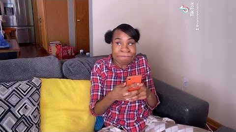 Coco Just Being Coco: Episode 67 Texting with a Stranger