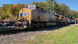 CSX River Line 4K HD: CSX B741 With Union Pacific Leaders and a Awesome Conductor!