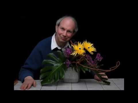 Quick And Easy Tips To Help Your Flower Arranging - YouTube