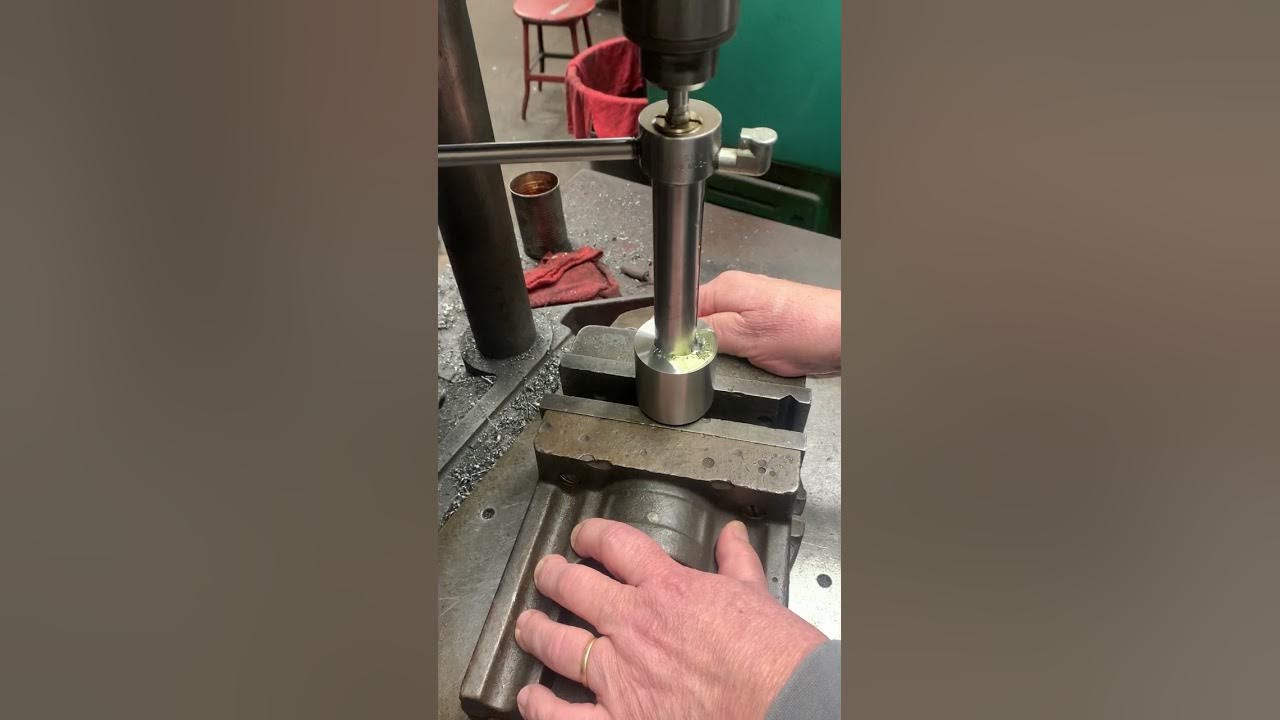 Cutting an Internal Keyway in a Blind Bore. No relief needed! YouTube