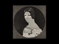 Miniature de la vidéo de la chanson Selv I Drømme Lyser Den Første Sne