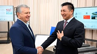 Шавкат Мирзиёев прибыл в Андижанскую область