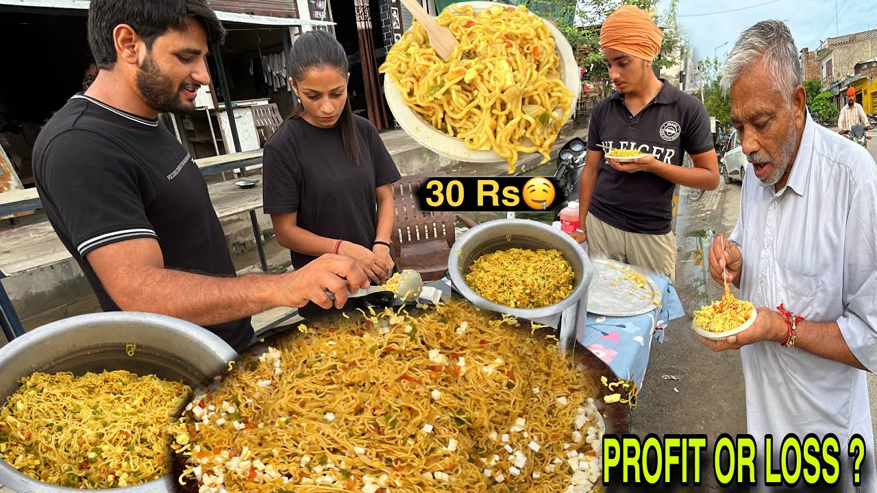 ਪਨੀਰ ਵਾਲੀ Maggie ਦੀ ਲਾਈ ਰੈੜੀ 🤤 | spicy 🌶️  maggie | street food |  healthy family | 