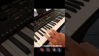 Video voorbeeld van "Como acompañar una cumbia en el teclado Pt. 07#cumbia"