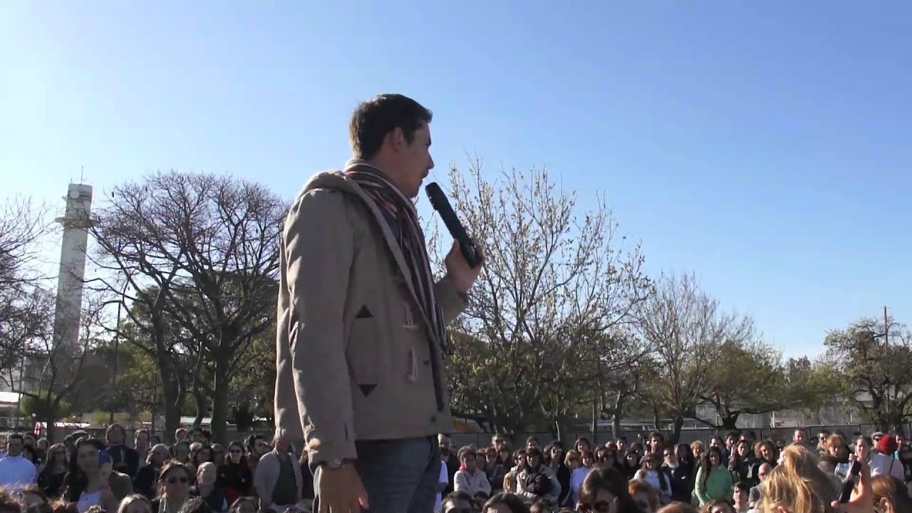 escalada sinonimo 9.9.2012_Matías De Stefano_Charla en la Flor de Buenos Aires, Argentina