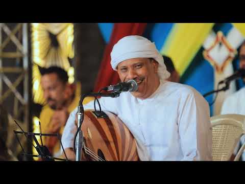 قال الشريف الهاشمي الفنان حسين بن عثمان
