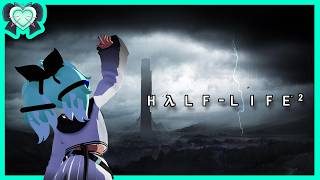 idiot plays Half-Life 2 for the first time @vtmilkyvods