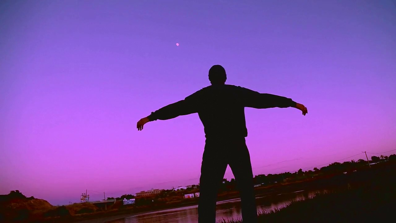 LON3R JOHNY - ALONE - HORRORCLUB®
DIRECTED BY DVART

SOUNDCLOUD https://soundcloud.com/lon3rjohny
TWITTER https://twitter.com/lon3rjohny
INSTAGRAM https://www.instagram.com/lon3rjohn