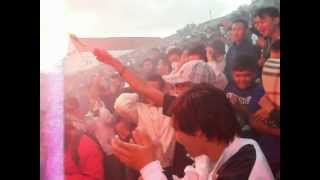 Persib Vs Pelita (Pyro Show & Chants).MOV