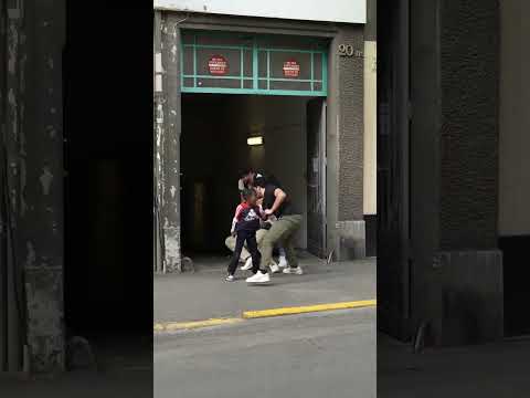KIDNAP*ER un GAMIN en PUBLIC - @NabilAbsi (ExpérienceSociale) #shorts #video #france #quebec #viral