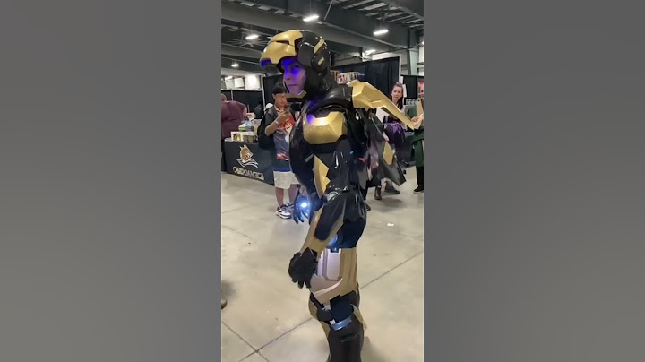 Custom Iron Man suit (Cosplay, mark 17 mk 33, Comic-Con, 3D printing, motorization, printed printer)
