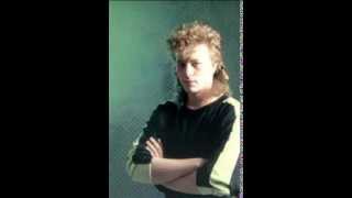 Joseph Williams-She's gone