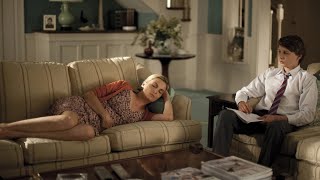 مدرسة بتعجب بطالب عندها بسبب قصصه المثيره وبتبقى علاقتهم سر خطير In The House