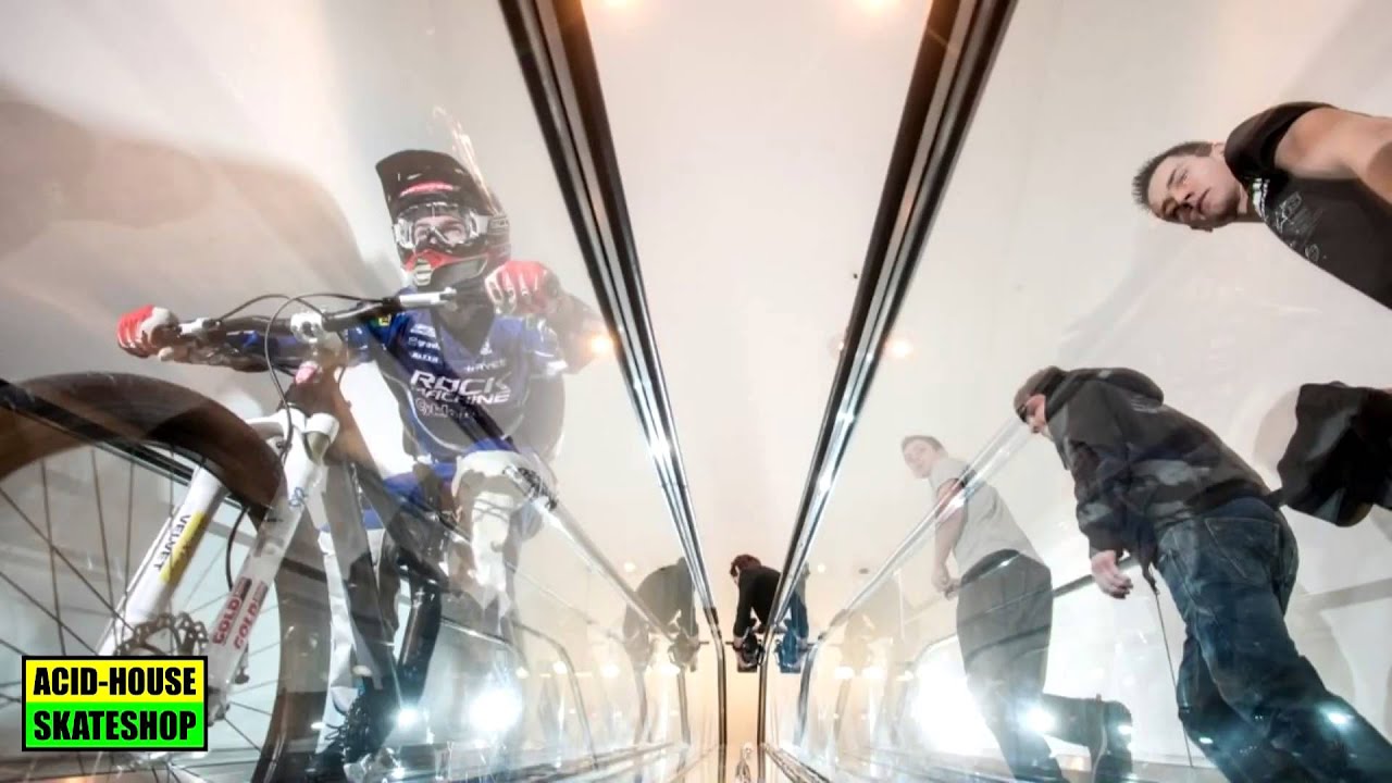 snowboard bag ACID - HOUSE Skateshop winter events 2013