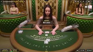 Blackjack: ห้องใส่เดี่ยวไม้ล่ะ 25K
