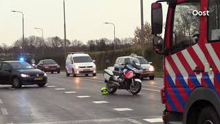 Twee gewonden bij frontale botsing Oldenzaal