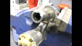 Caterpillar 3500 Engine Injector Disassemble