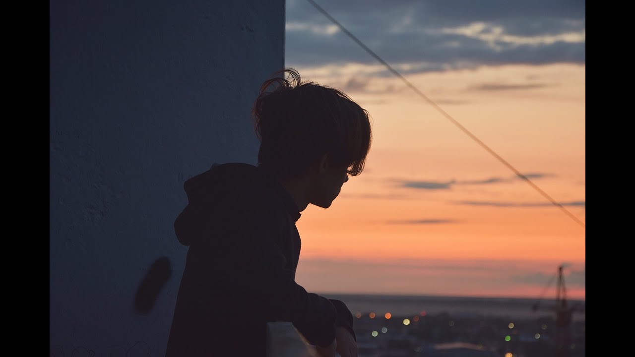 асти в клипе со2. анна айстик. анивар крыльями клип к фильму черно белая любовь. девушка потеряла любимого. девушка потеряла любовь.