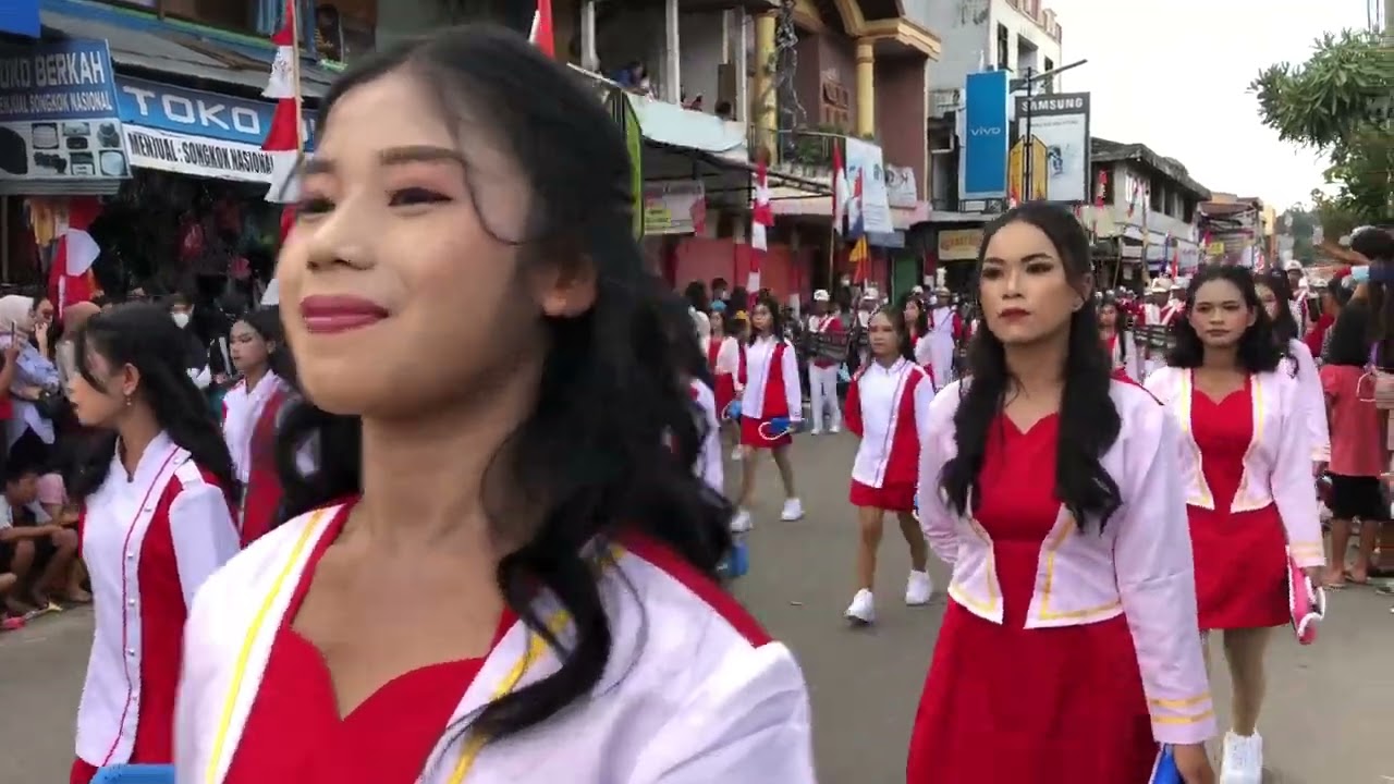 Tampil memukau, atraksi mayoret cantik dan ganteng dari marching band SMAN 1 Toraja Utara 2022