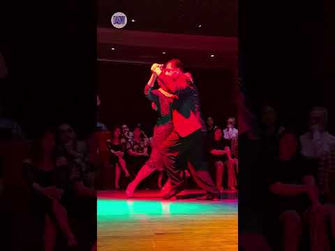 Rino Fraina & Graziella Pulvirenti tango performance to "Poema" by Francisco Canaro NYC (15/15)