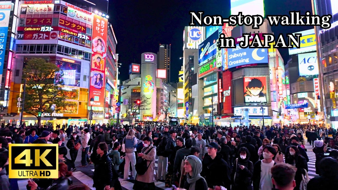 【東京】夜の渋谷とスクランブル交差点 　Shibuya Crossing at Night, Packed with Tourists