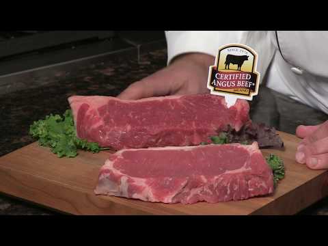Video: Black Angus Gemarmerd Rundvlees: Beschrijving